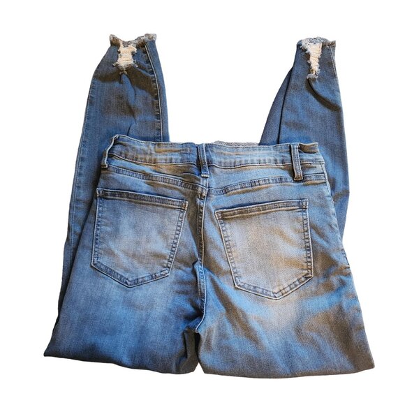 Ceros Light/Medium Distressed Stretch Crop Jeans, Size 29 (US 8) - Picture 3 of 6